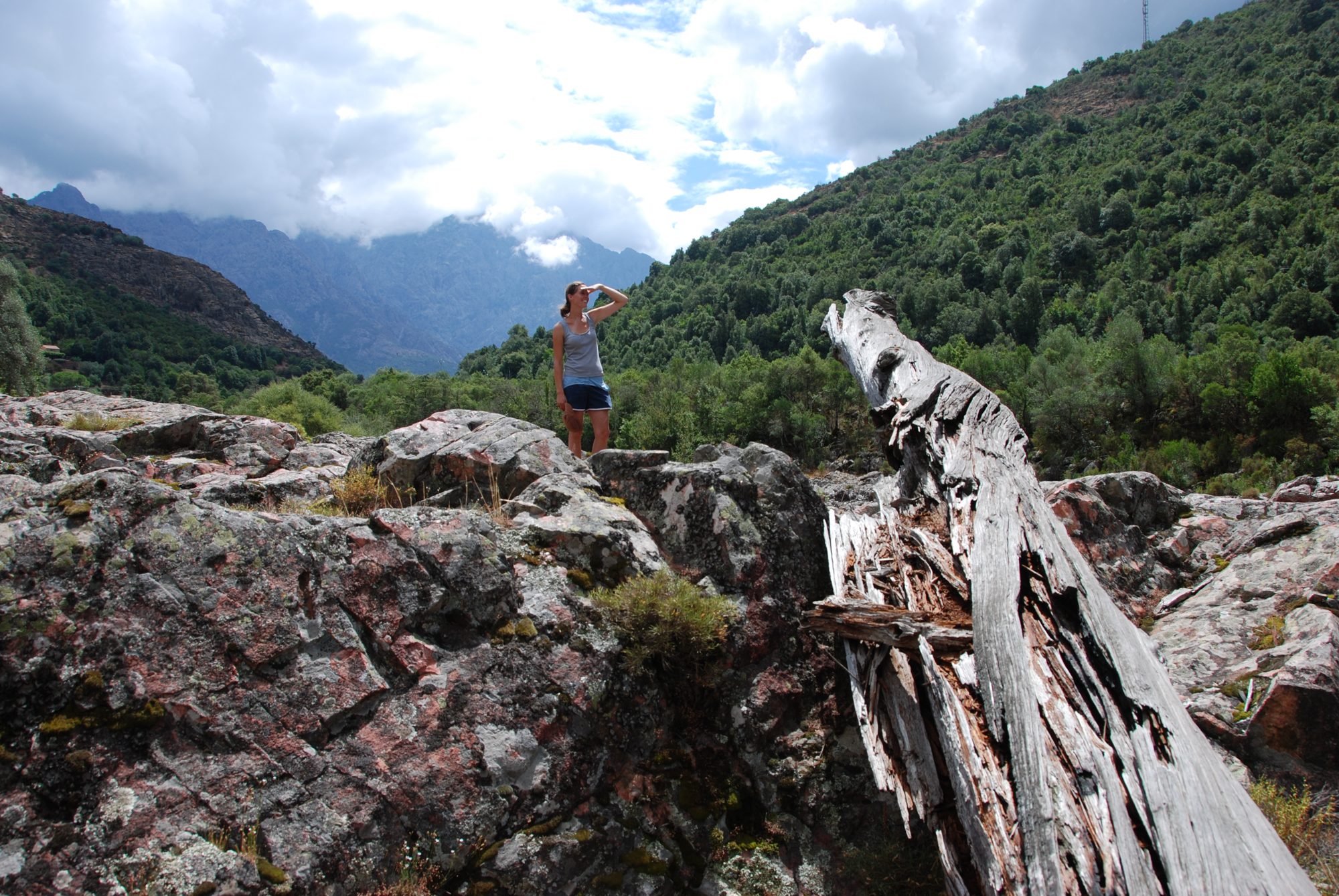 Luisa auf der Suche nach dem Weg...