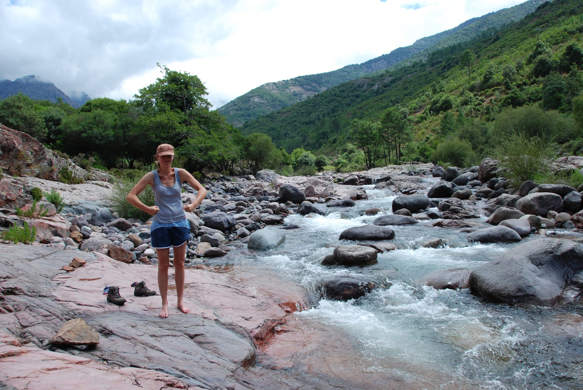 Luisa trotzt im Fangotal auf Korsika